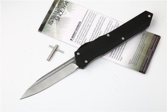 VOLTRON D2 blade Munroe Cypher folding knife